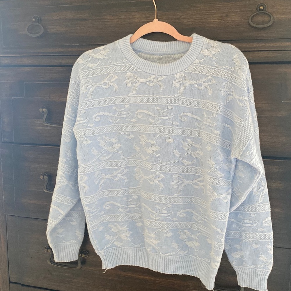 Adorable Vintage Baby Blue Sweater